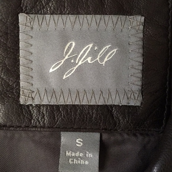 Leather jacket - Picture 3 of 5